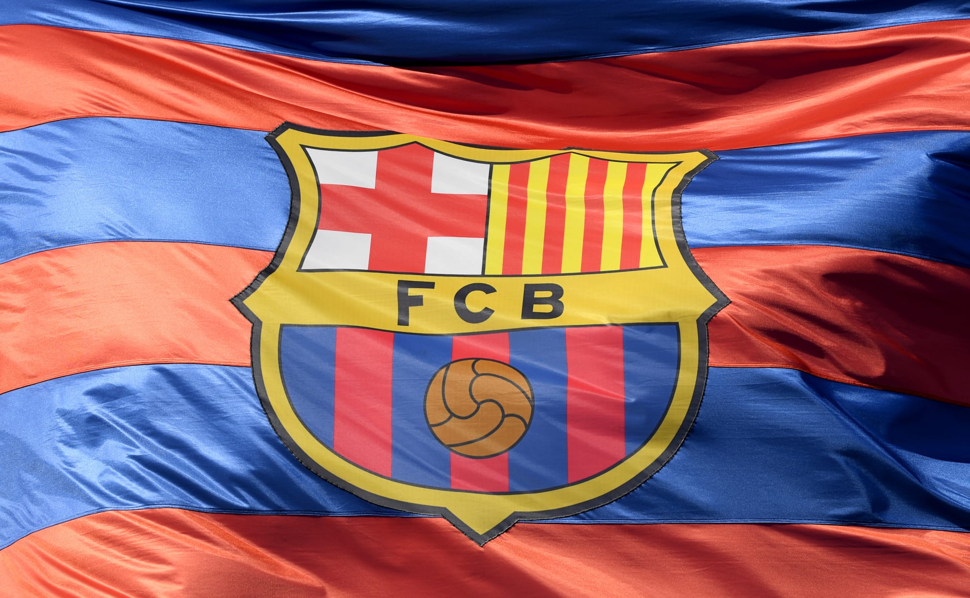 Barcelona target Manchester United star for summer move