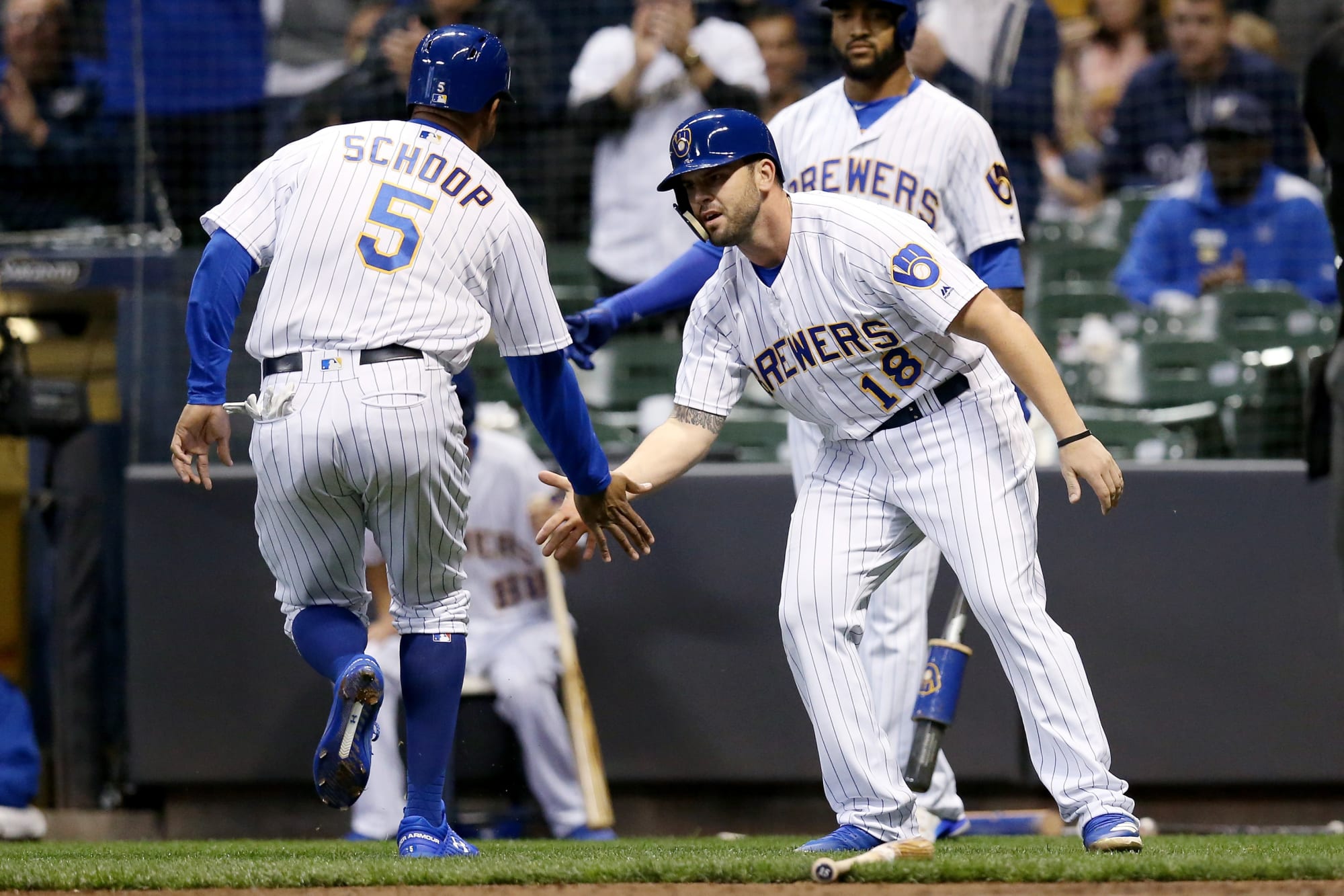 Milwaukee Brewers What are the current playoff odds?