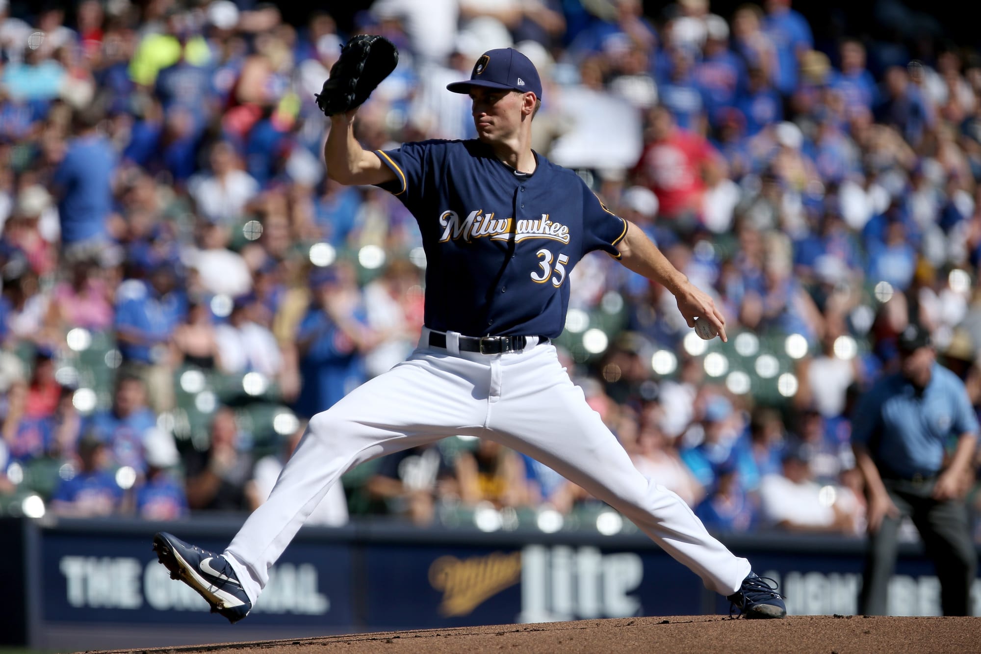 Milwaukee Brewers What is Brent Suter's role in 2018?