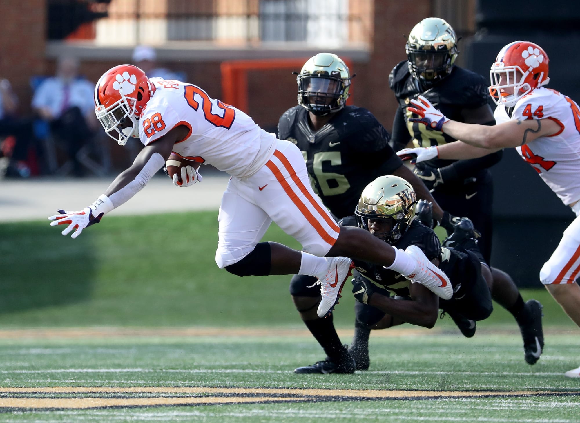 Clemson Football Tigers dominate Wake Forest, head into bye week