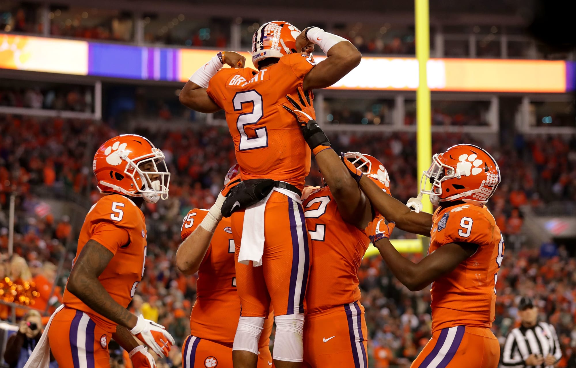 Who will Clemson football play in the College Football Playoff?