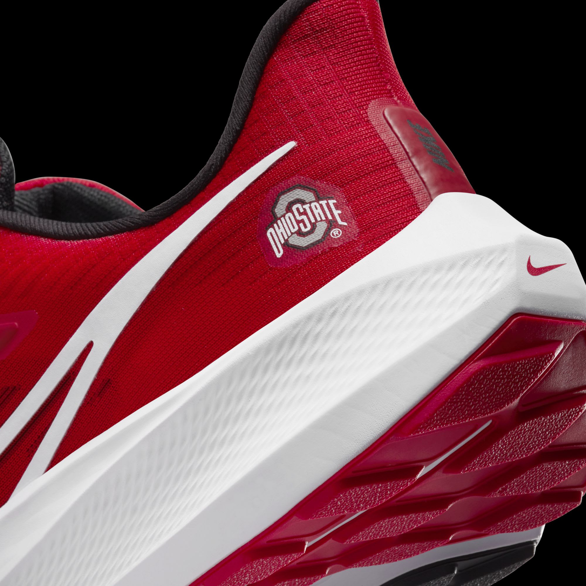 Buckeyes Drip: You need these Ohio State shoes by Nike