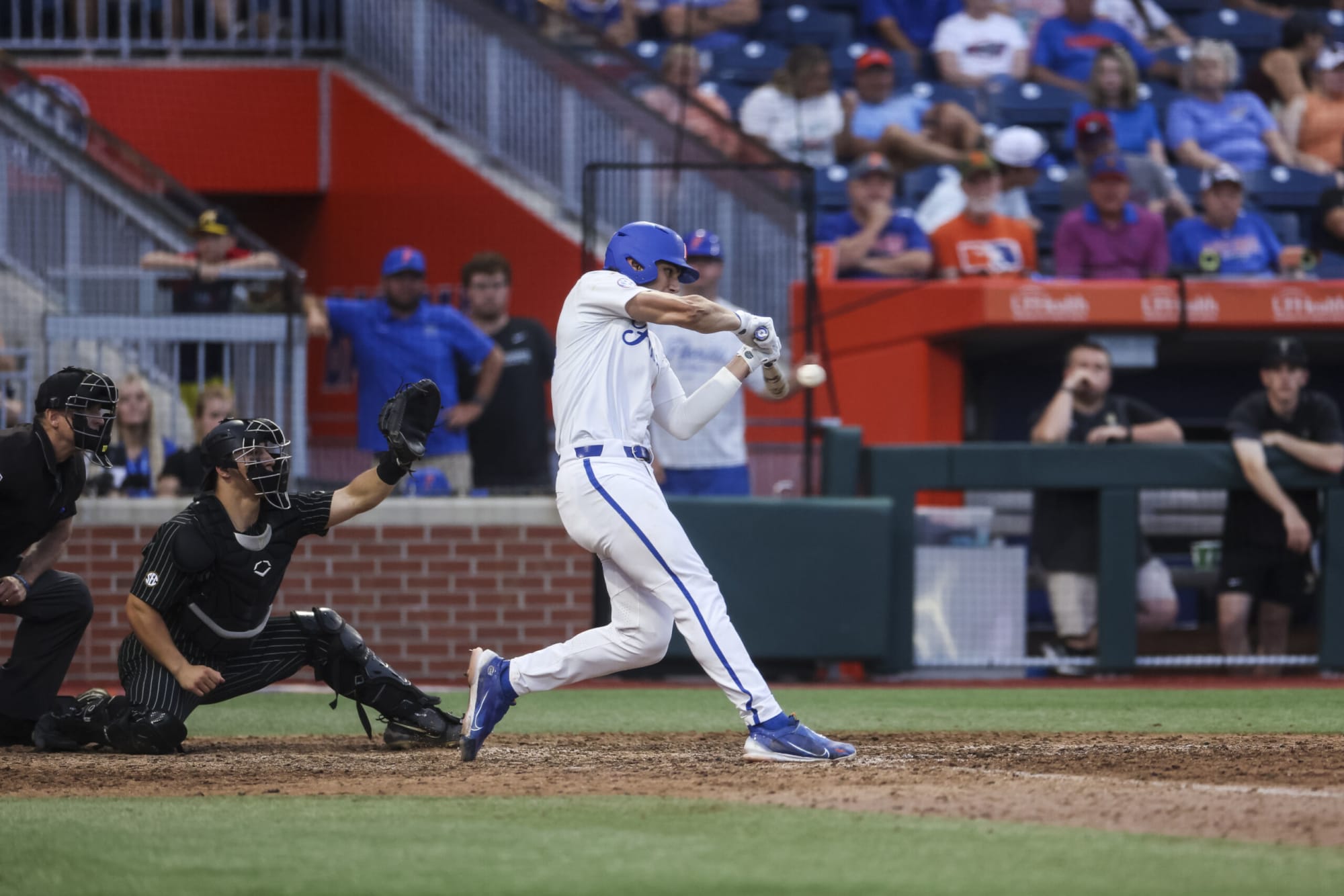 SEC Baseball Trio Named As All Three Golden Spikes Finalists