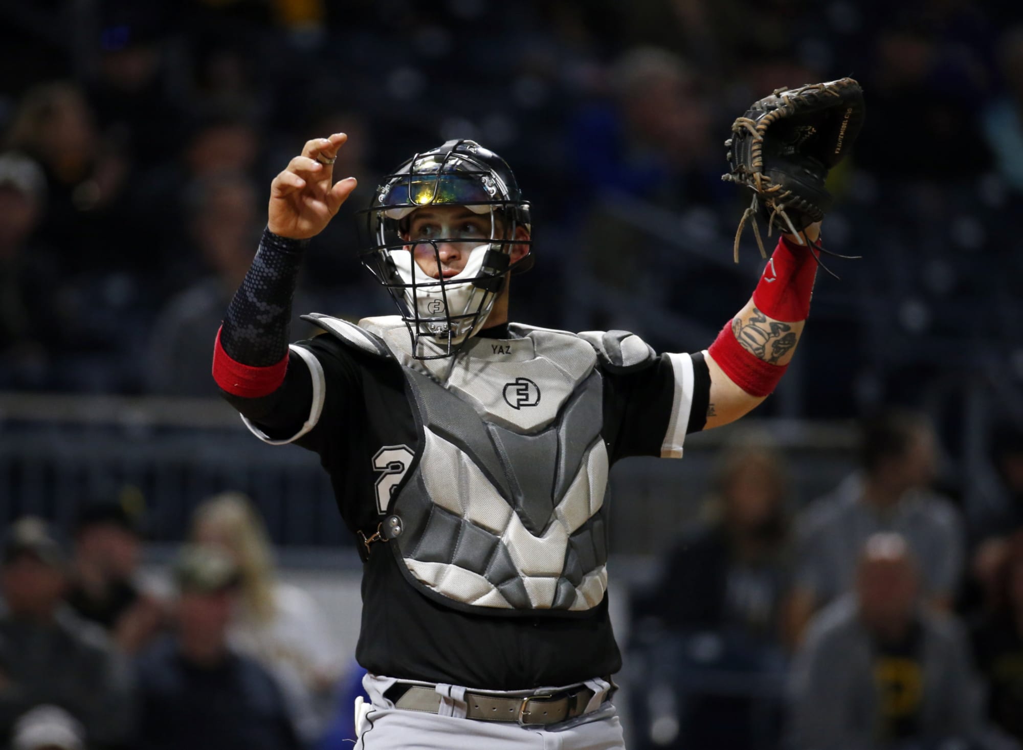 Chicago White Sox Rumors Team is looking for a catcher