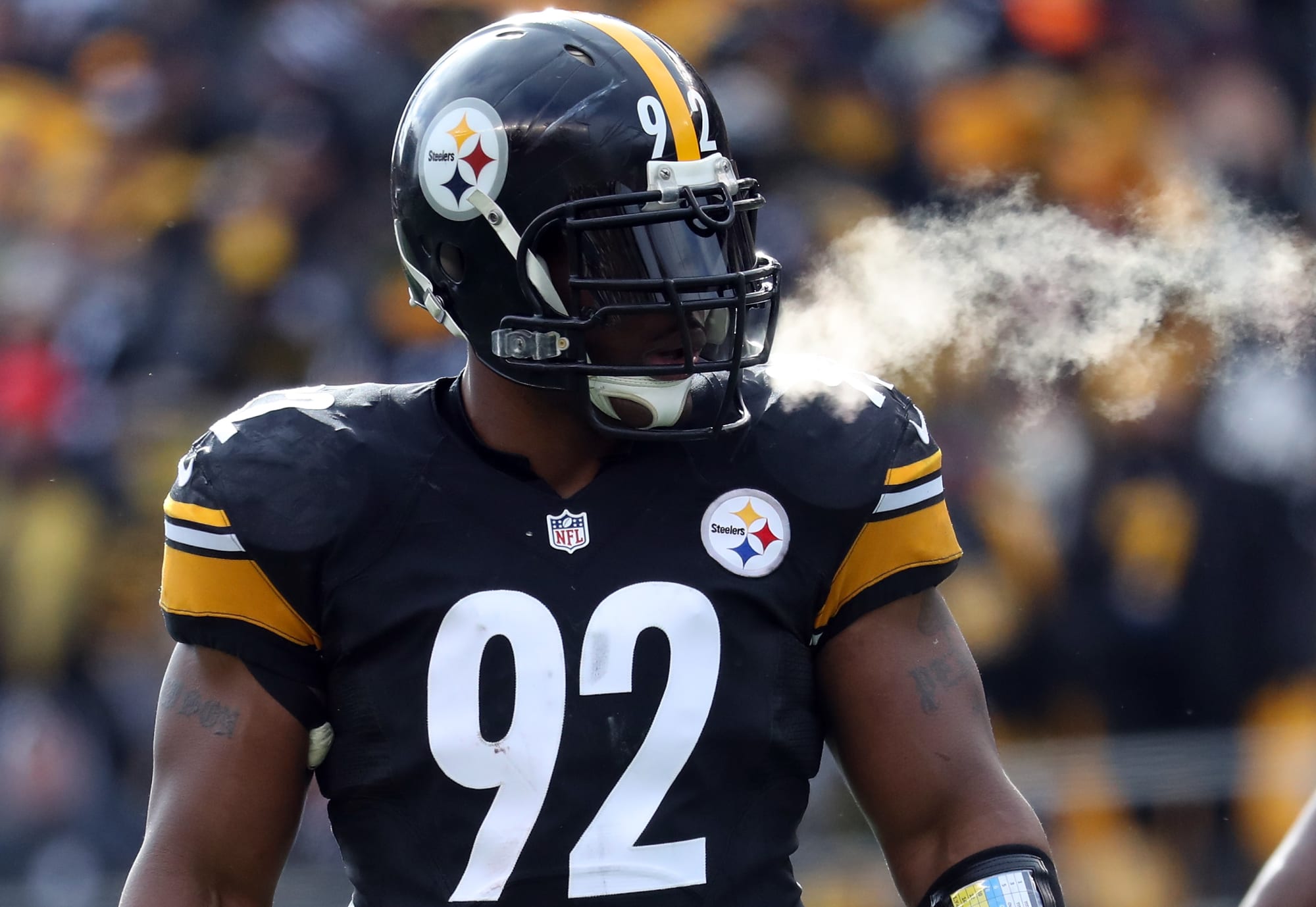7 oldest NFL players to ever wear a Pittsburgh Steelers uniform