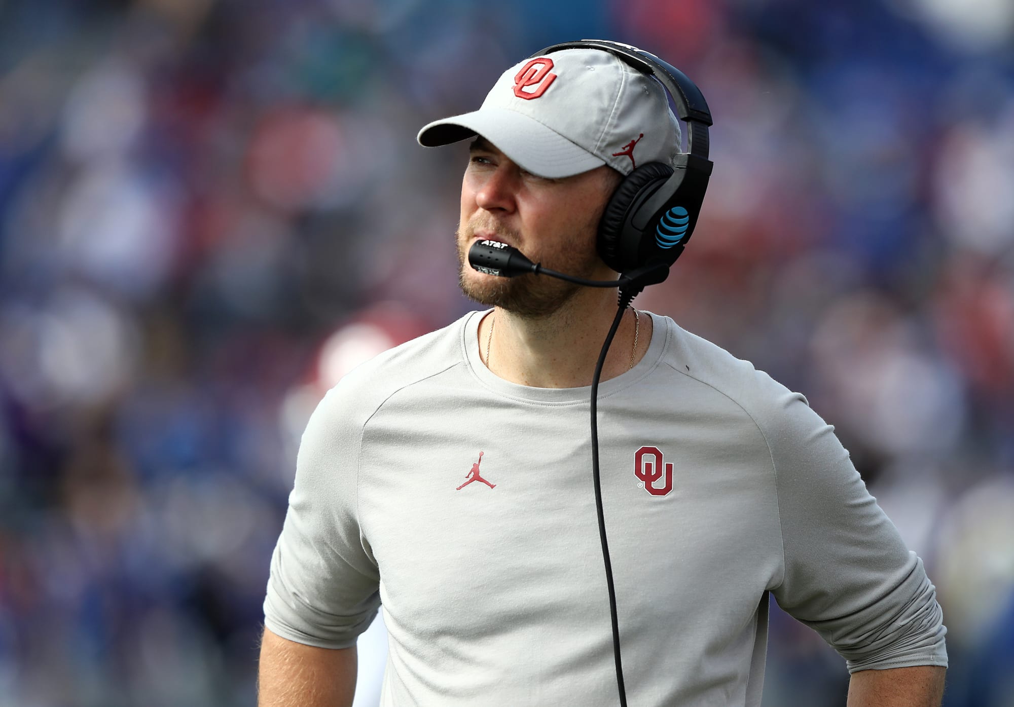Lincoln Riley's $6.4 million salary 9th best among college football coaches