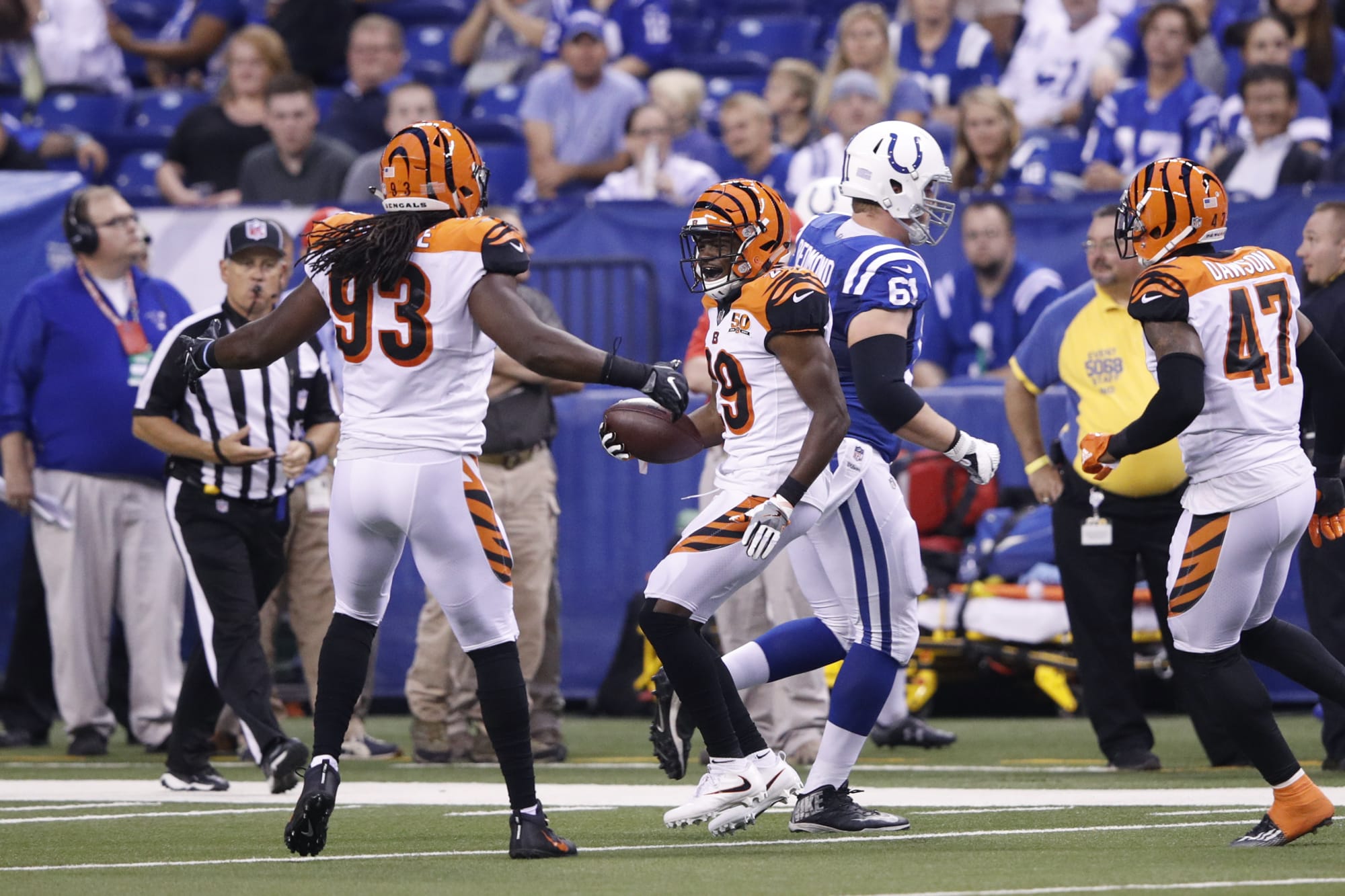 Bengals vs Colts Defense carries first half action in Week 4