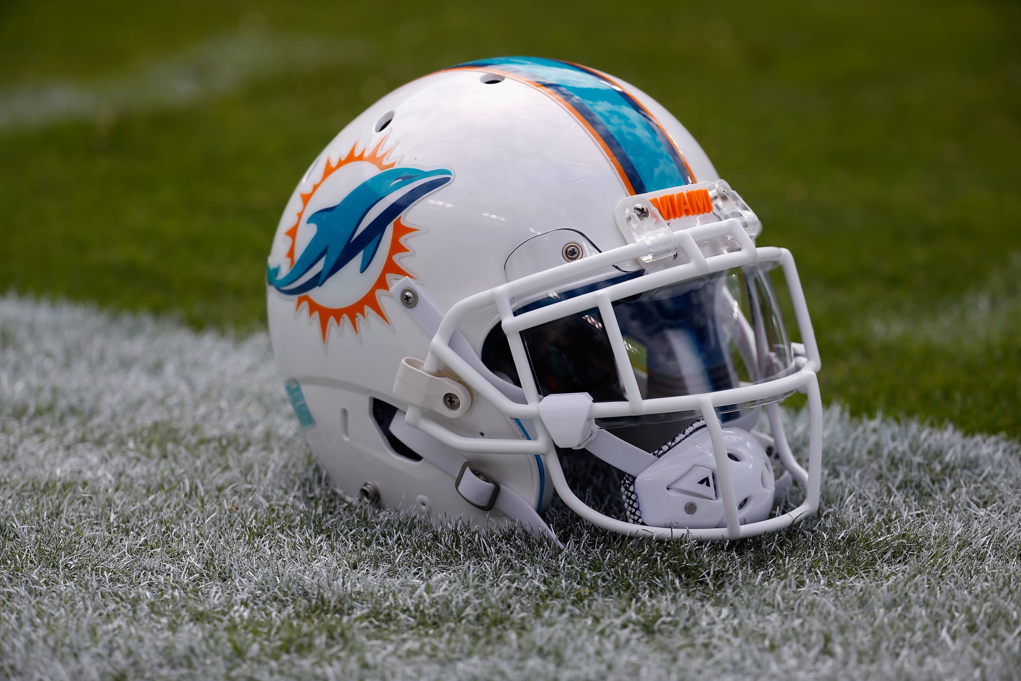Former Tennessee Vols Punter Released By Miami Dolphins