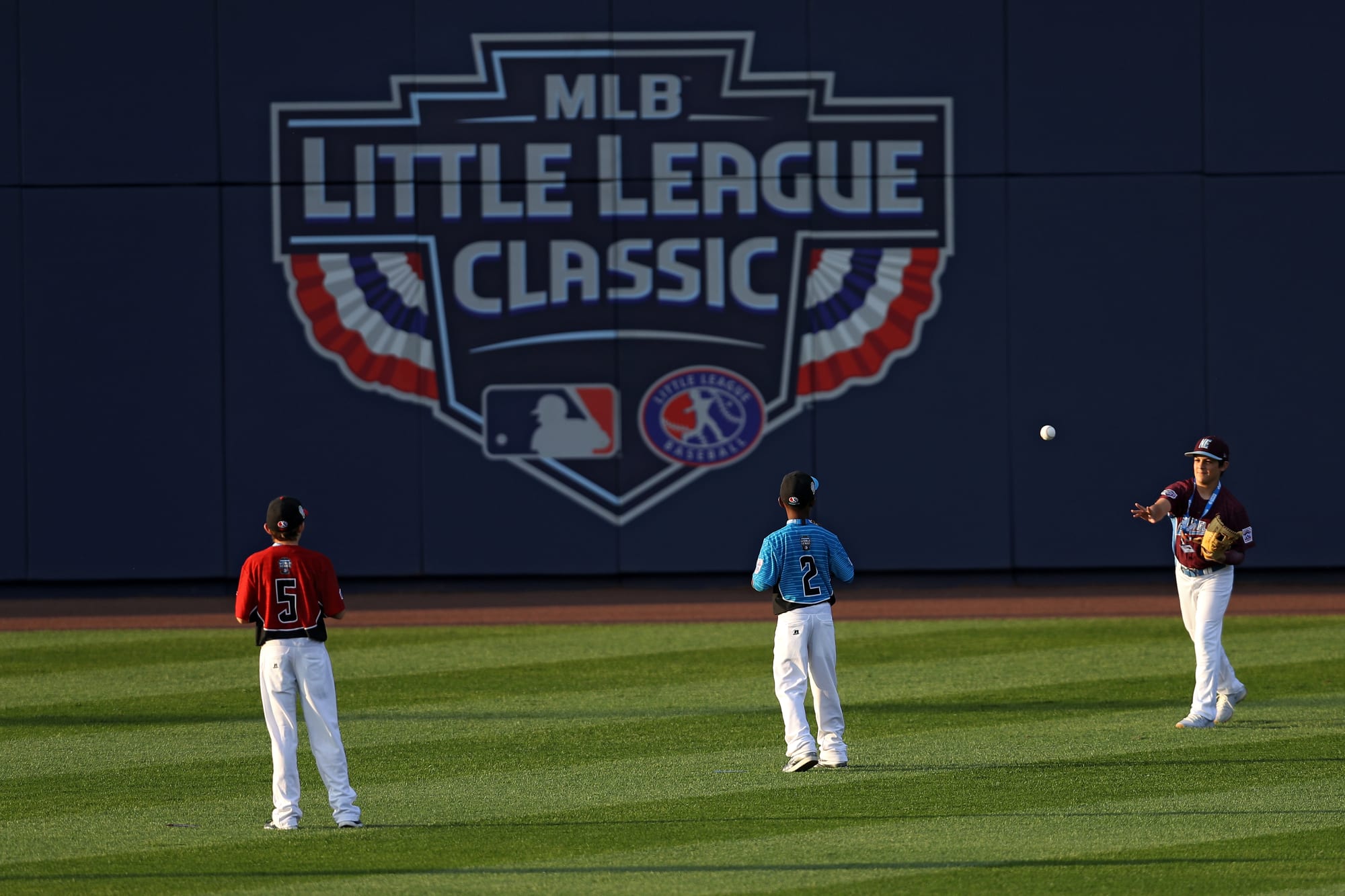Phillies set to play in the Little League Classic next August