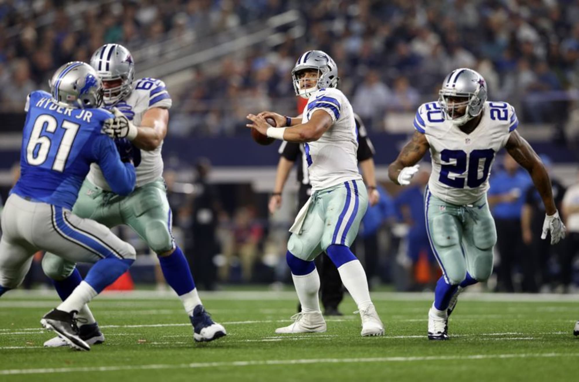 Dak Prescott One of the NFL's Most Accurate Deep Passers