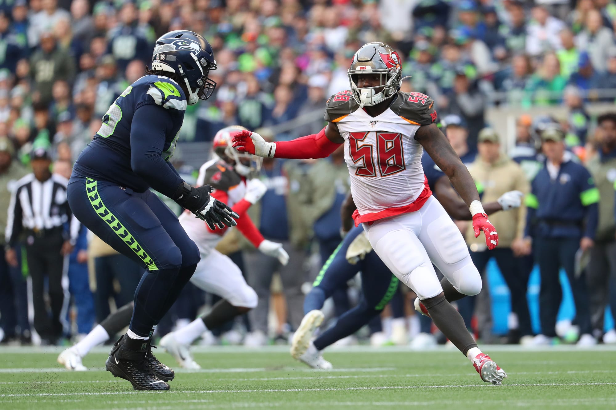 Why Shaquil Barrett is the best pass rusher in the NFL now