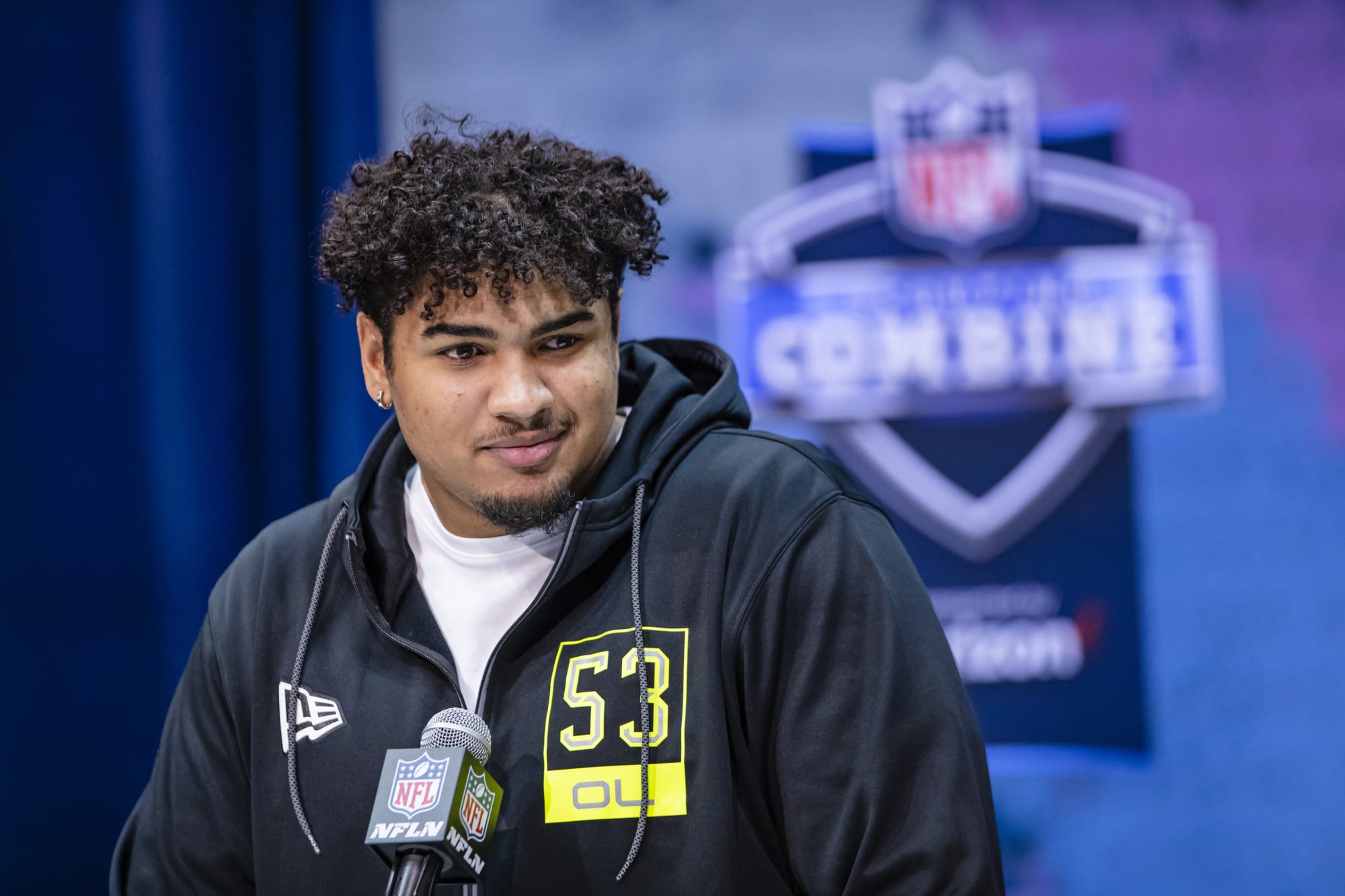 Draft Grade: Tampa Bay Buccaneers score big with Tristan Wirfs selection