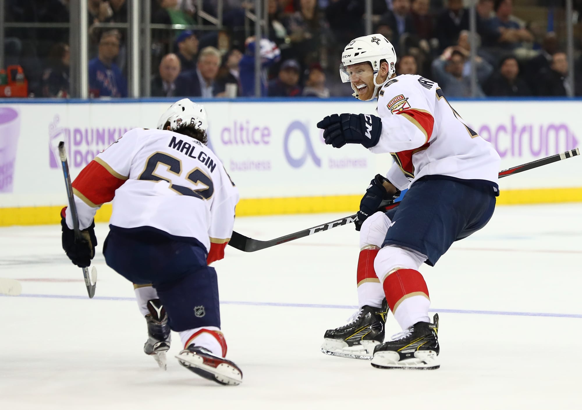 Florida Panthers come out on top, defeat the New York Rangers 5-4