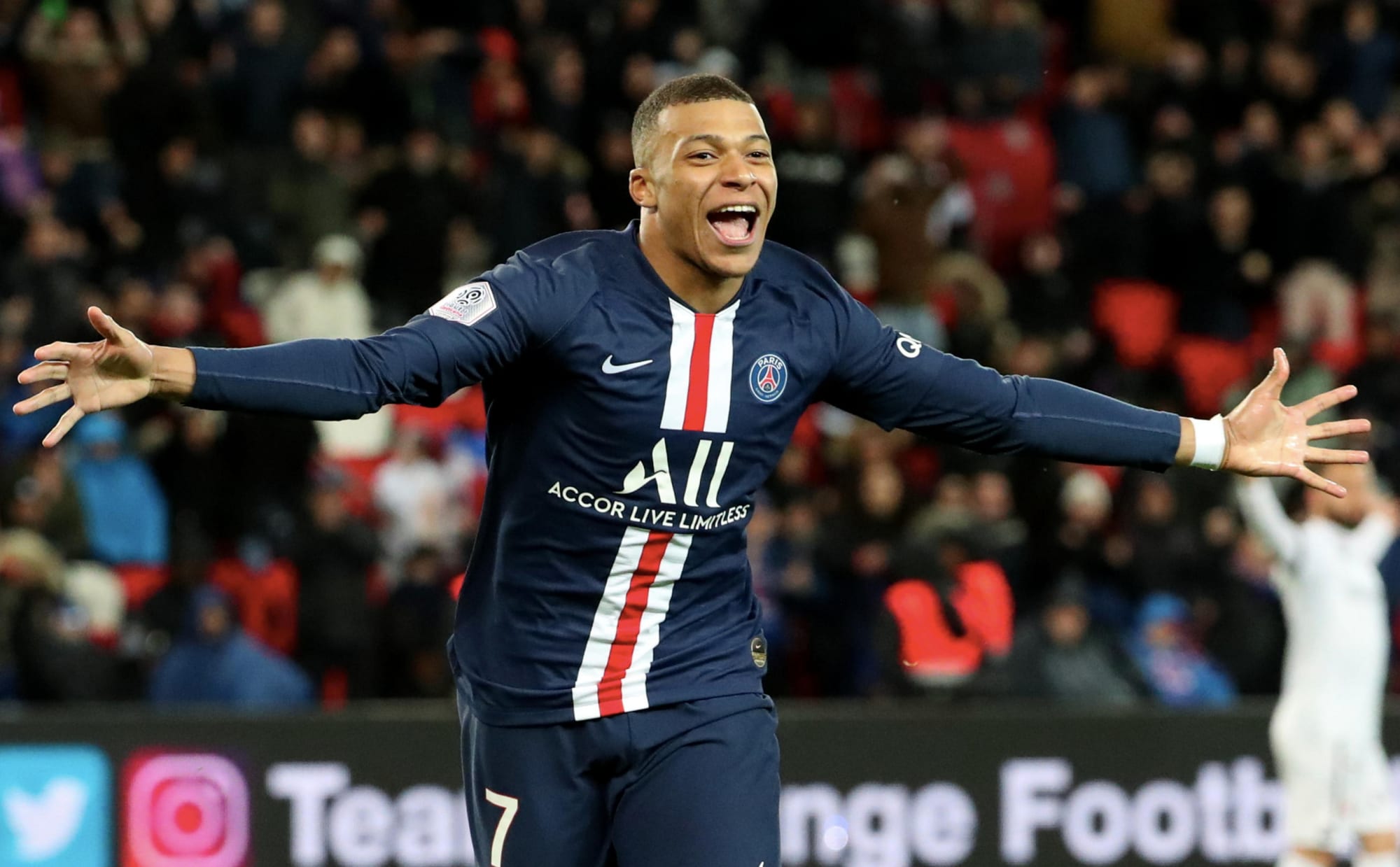 Kylian Mbappe to Real Madrid Transfer News Timeline, latest analysis