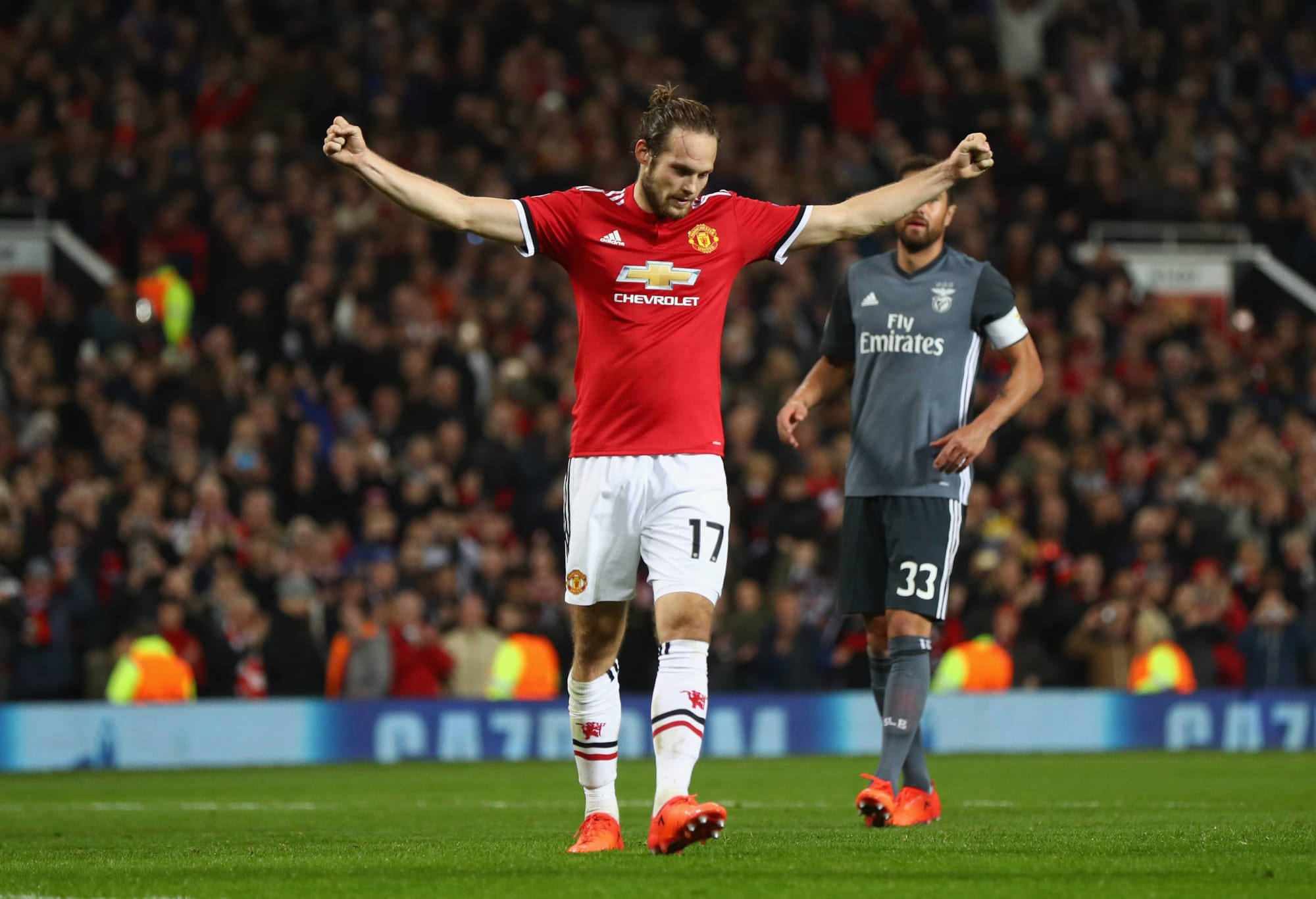 Transfer news: Manchester United show Delay Blind a route back to Ajax