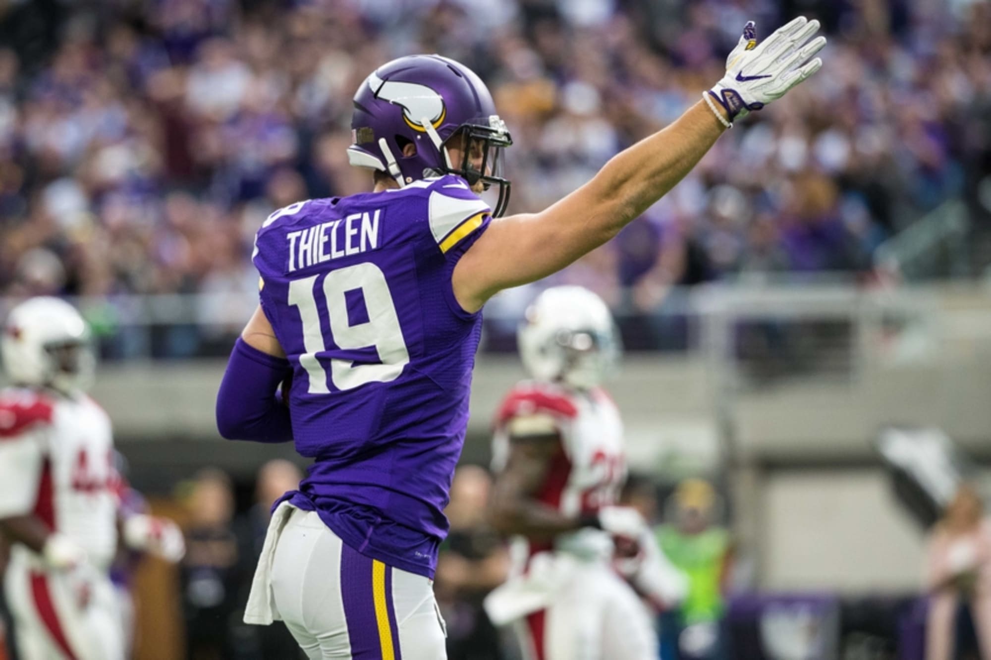 Minnesota Vikings contract talks: Adam Thielen looks to 'be respected'