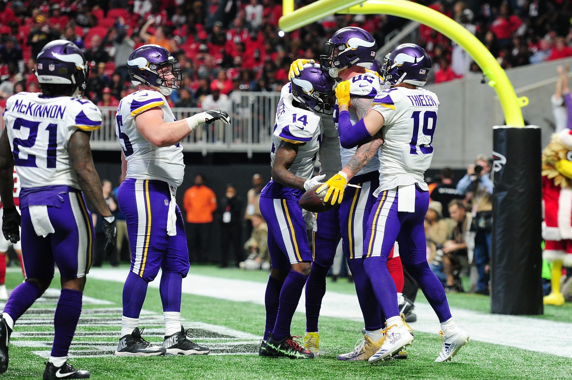 Minnesota Vikings clinch NFC North title with Week 15 win over Bengals