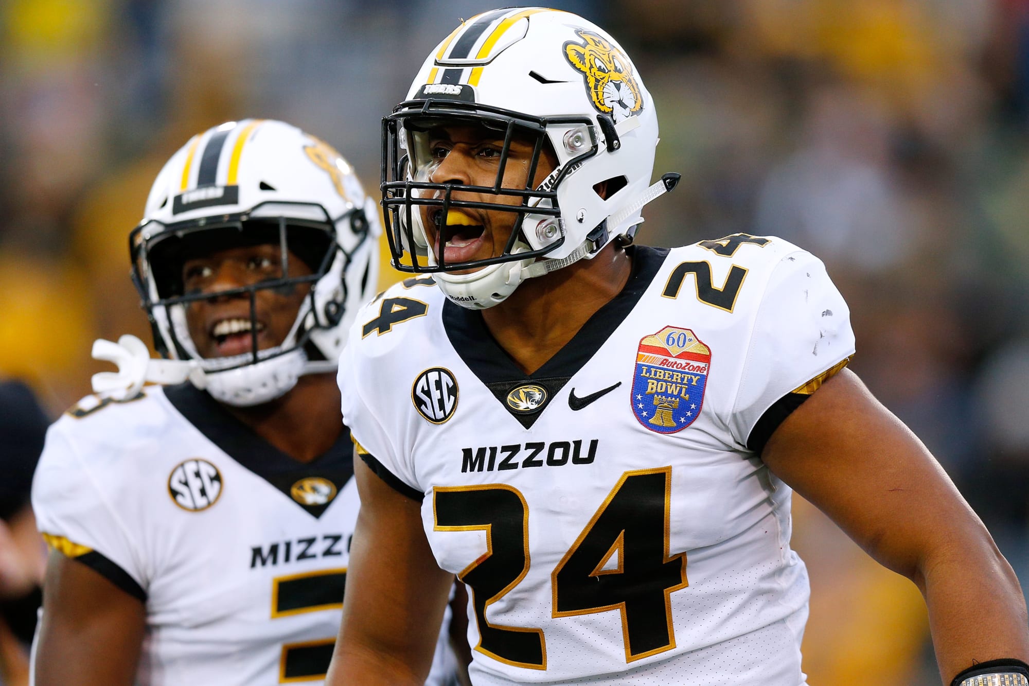 Missouri Football Tigers moving into many early top25 polls for 2019