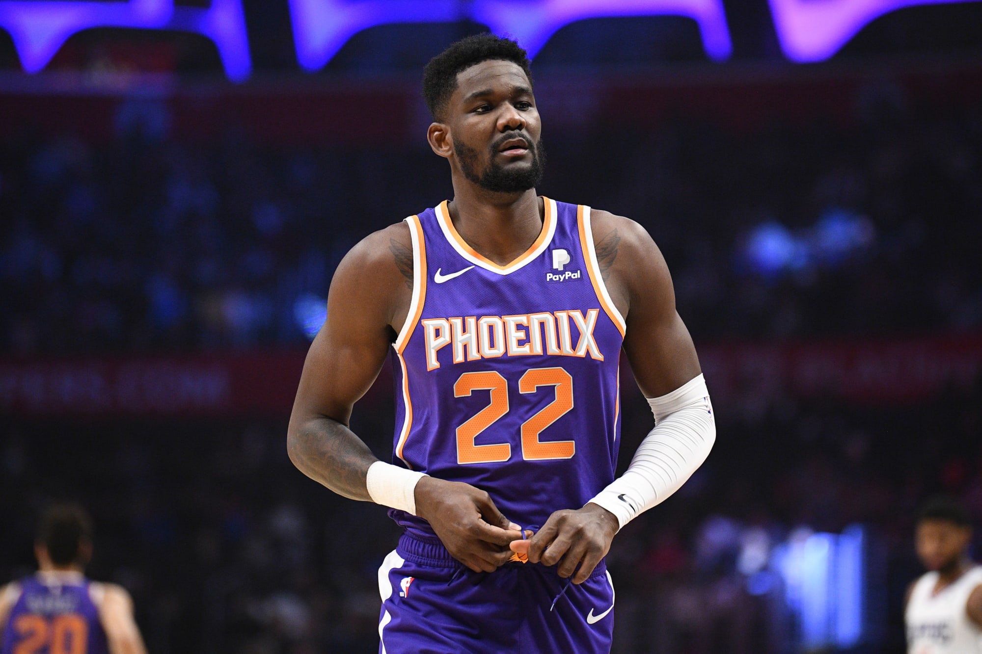 Phoenix Suns should send Ayton to the Oubre school for assertiveness