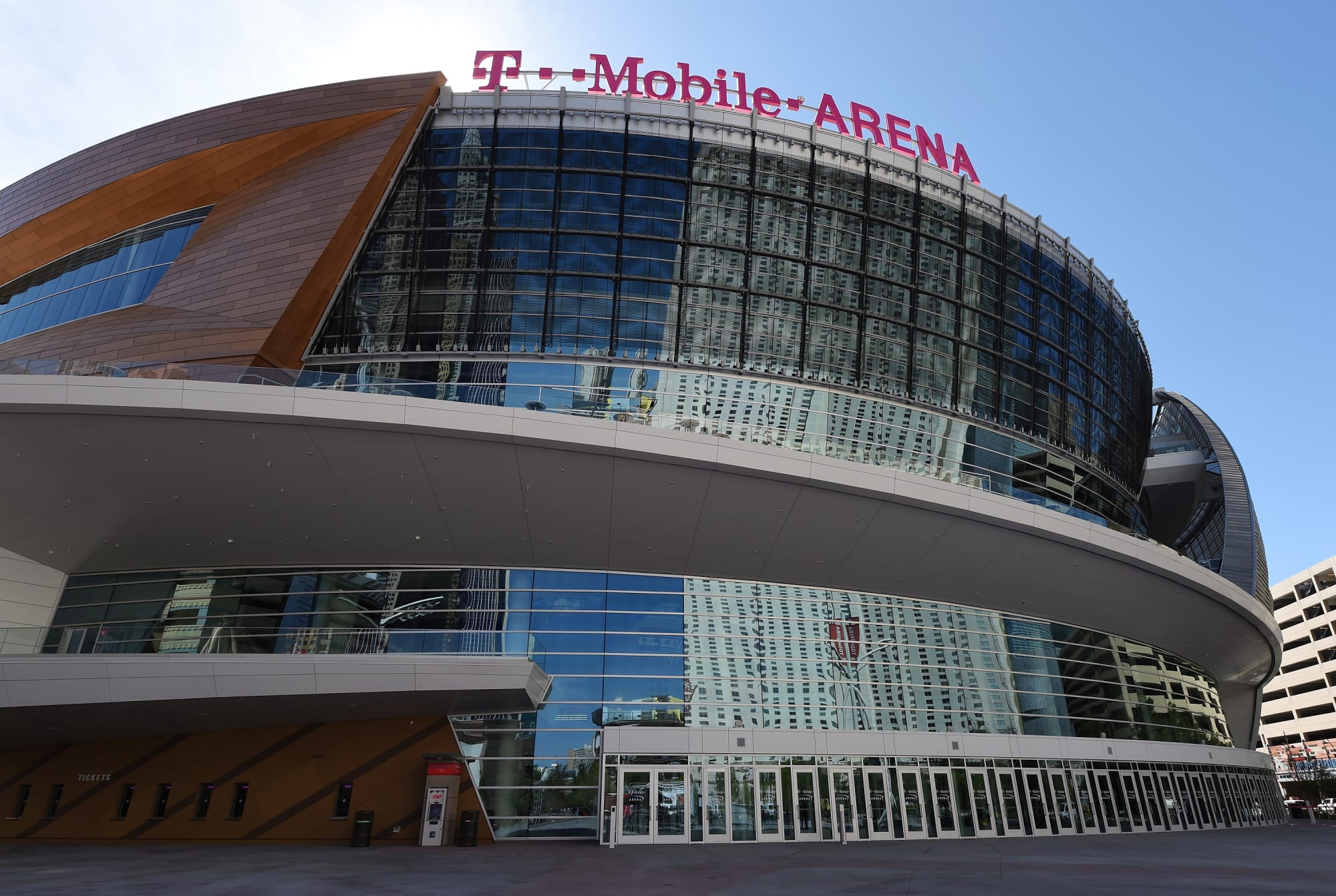 Las Vegas Hockey: T-Mobile Arena Offers Open House