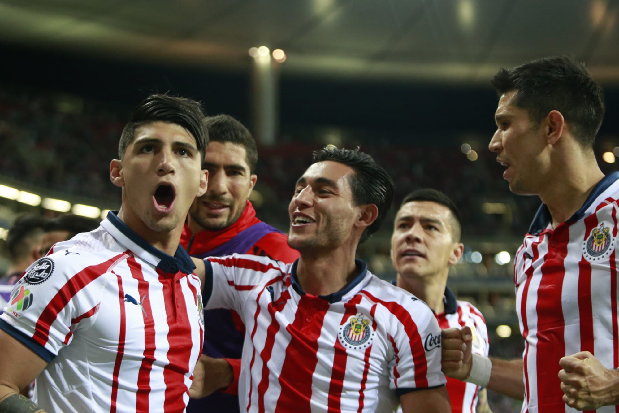 Chivas Which players should stay and which players should go?
