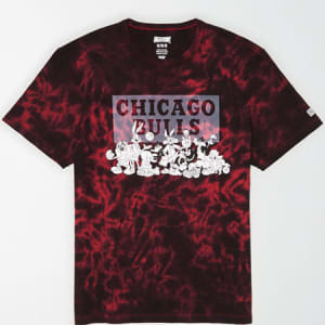 Tailgate Men's Chicago Bulls x Looney Tunes Tie-Dye T-Shirt Red XL