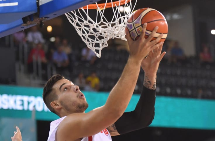 New York Knicks Willy Hernangomez Unstoppable In Eurobasket Opener