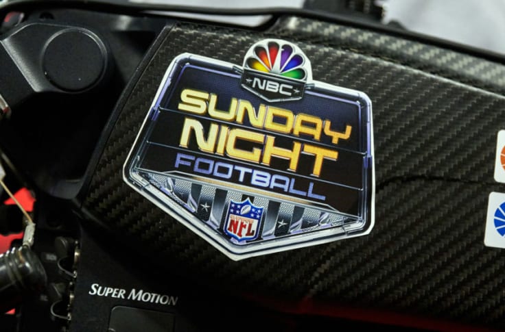 Who plays on 'Sunday Night Football' tonight? Time, TV channel, schedule  for NFL Week 18 game