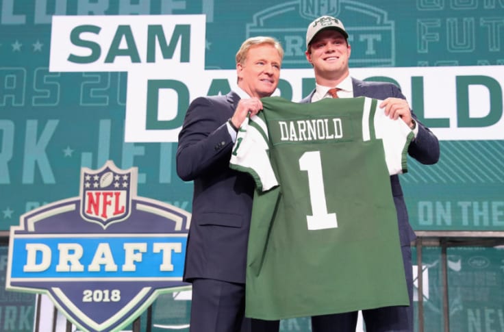 New York Jets: Jeremy Bates handling Sam Darnold right