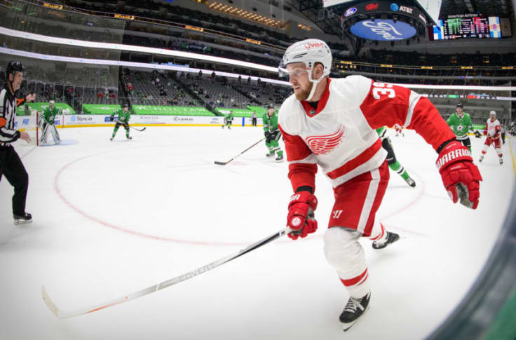 Detroit Red Wings What S Going On With Anthony Mantha