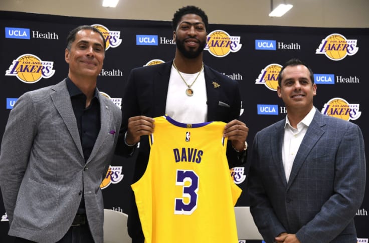 Lakers' Anthony Davis will not trade numbers with LeBron this season -  Silver Screen and Roll