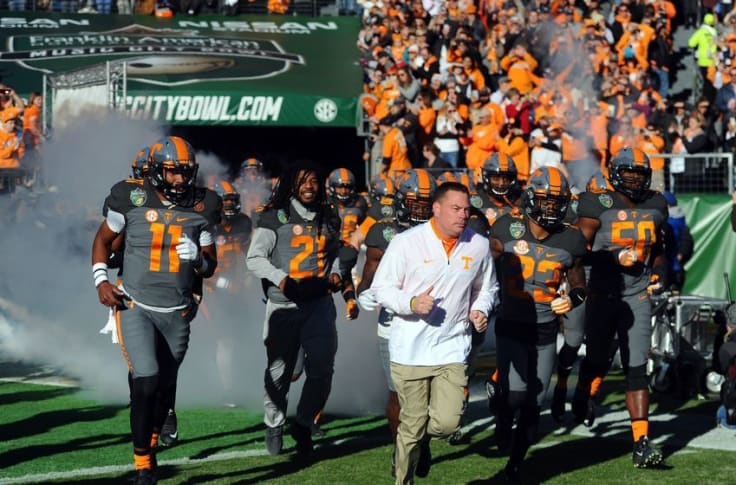 Tennessee Vols And Butch Jones Finalize 2017 Football Coaching Staff