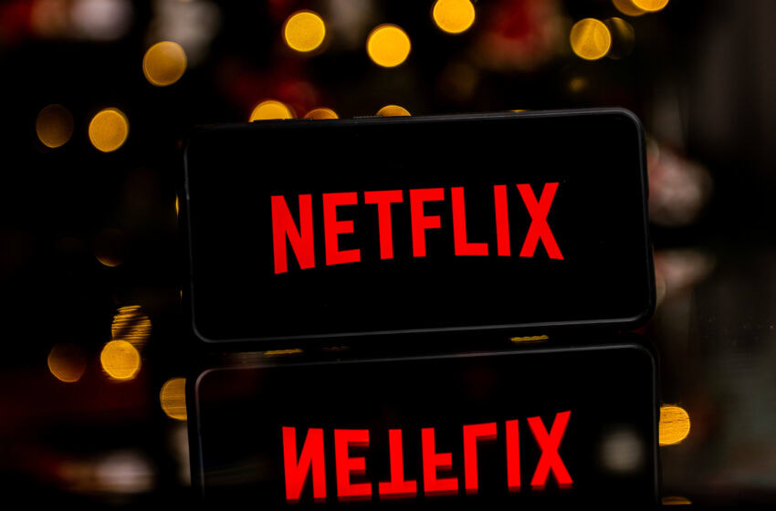 POLAND - 01/06/2023: In this photo image a Netflix logo seen displayed on a smartphone. (Photo illustration by Mateusz Slodkowski/SOPA Images/LightRocket via Getty Images)