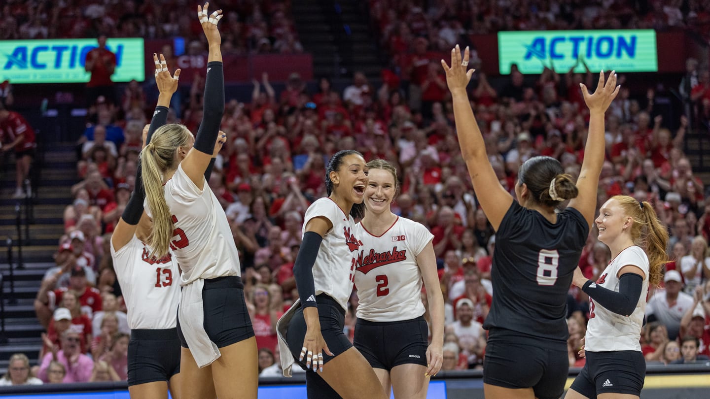 Harper Murray celebrating a point during the Nebraska vs Michigan State match