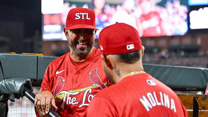 Cardinals' Yadier Molina Eyeing Longer Return To St. Louis