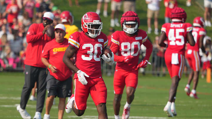 dq. Chiefs Rookie Released After Bar Incident Night Before First Preseason Game - Top News