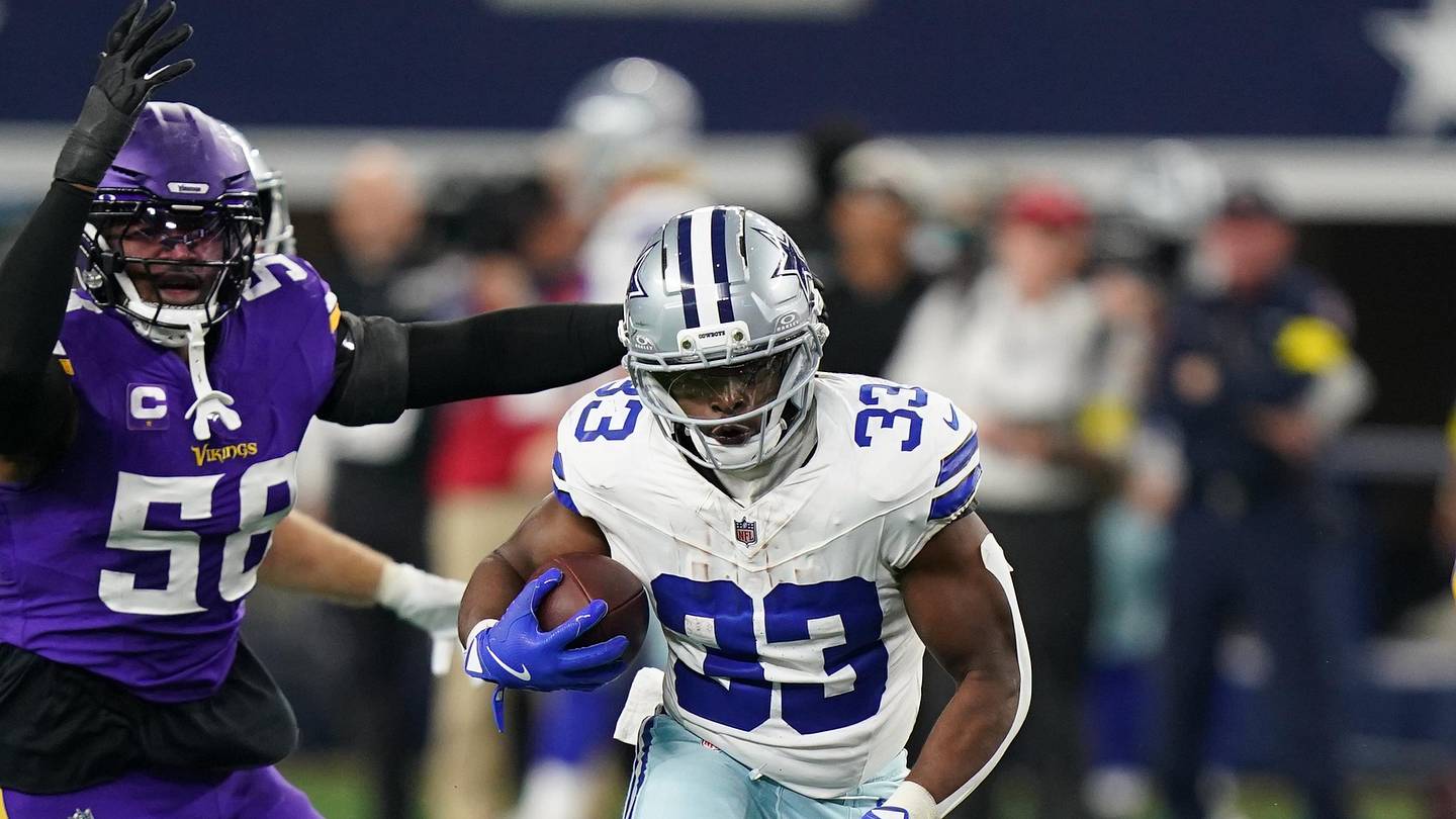 Javonte Williams in Dallas Cowboys uniform