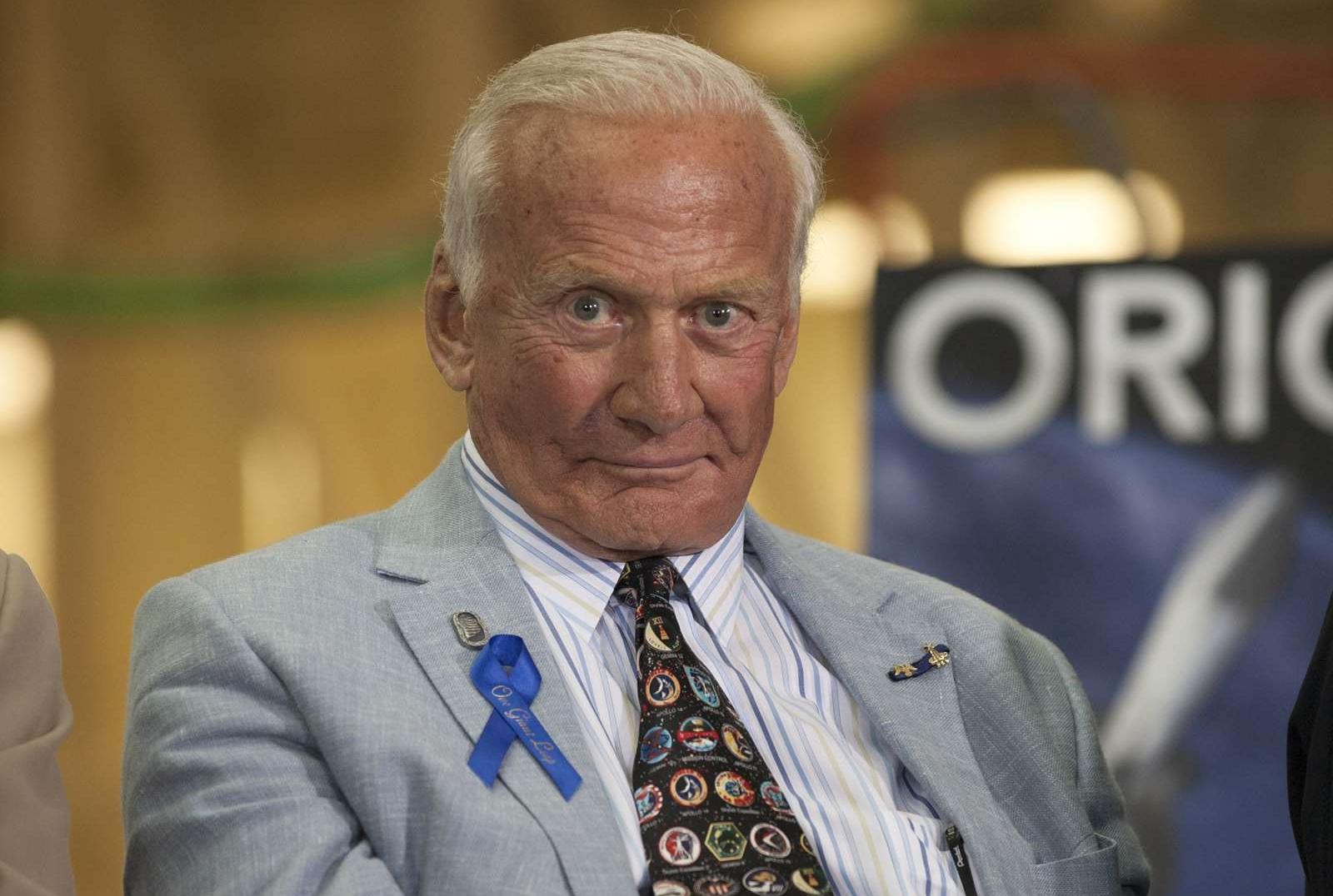 10 Fascinating Facts About Buzz Aldrin - Vimarsana News