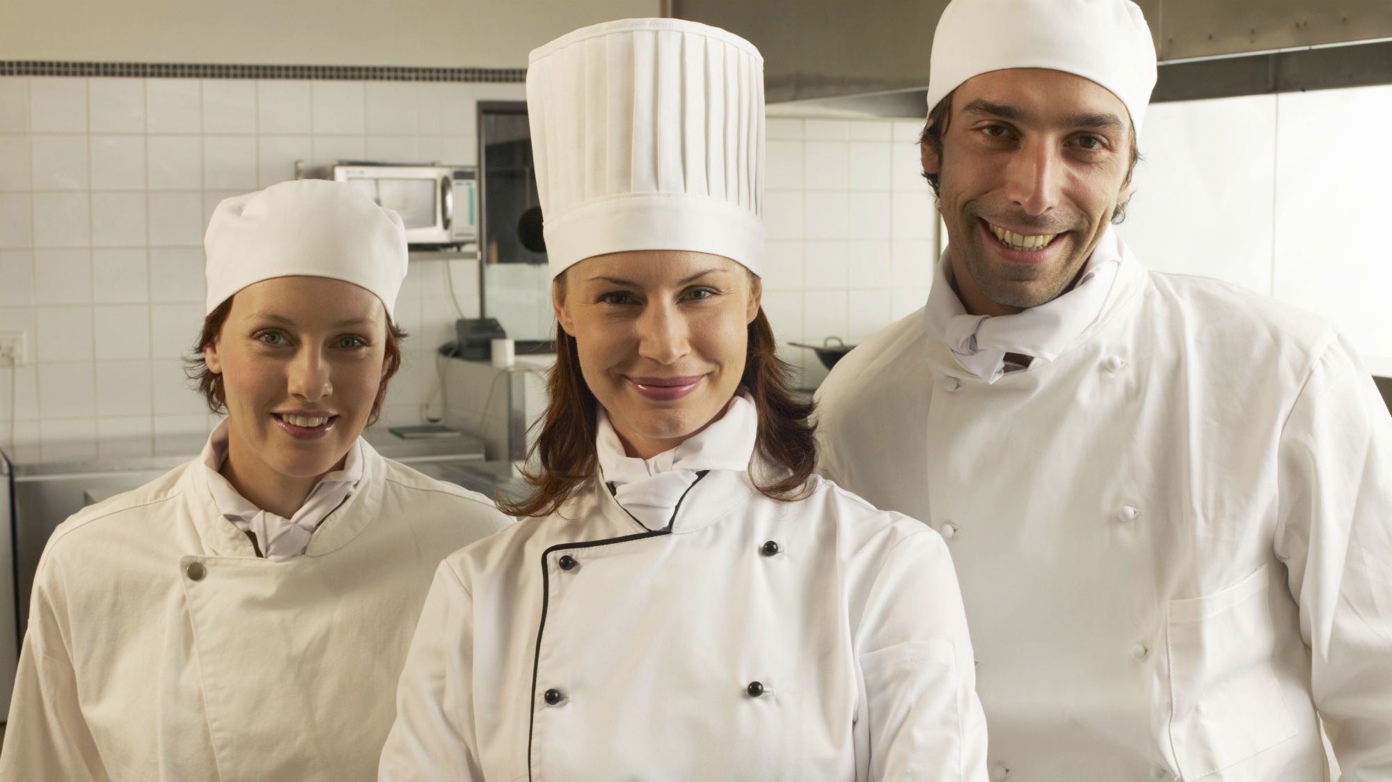 The Fascinating Reason There Are 100 Folds In A Chef S Hat Mental Floss