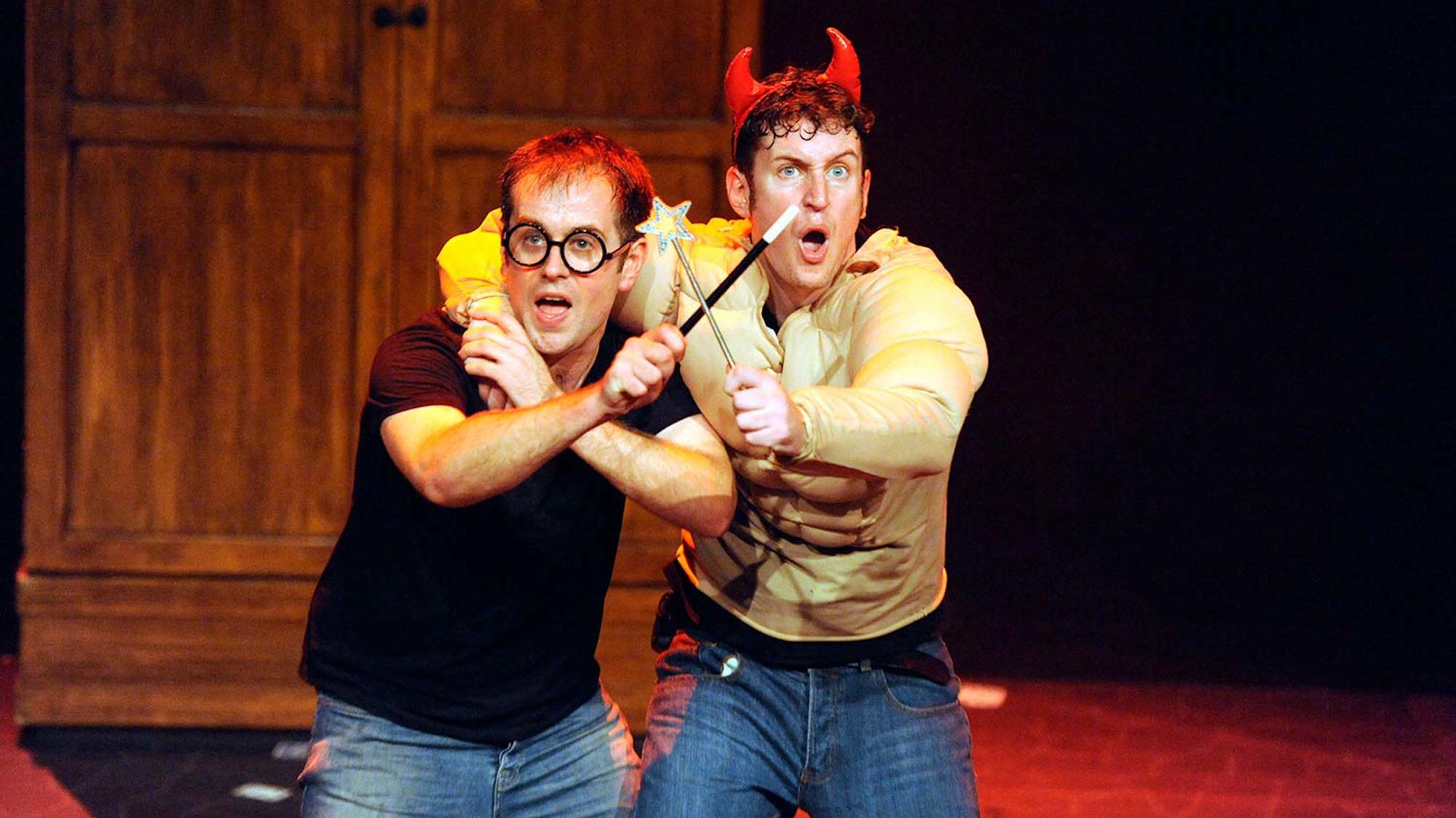 Potted Potter: New Las Vegas Show Reenacts All 7 Harry Potter Books in Potted Potter: New Las Vegas Show Reenacts All 7 Harry Potter Books in