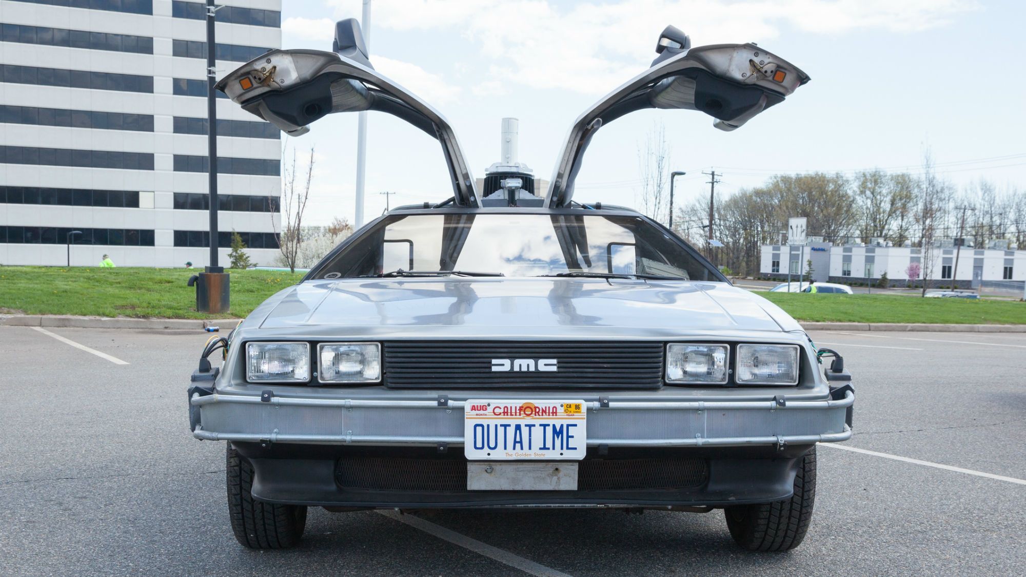 biggest pronlems with the delorean car biggest pronlems with the delorean car