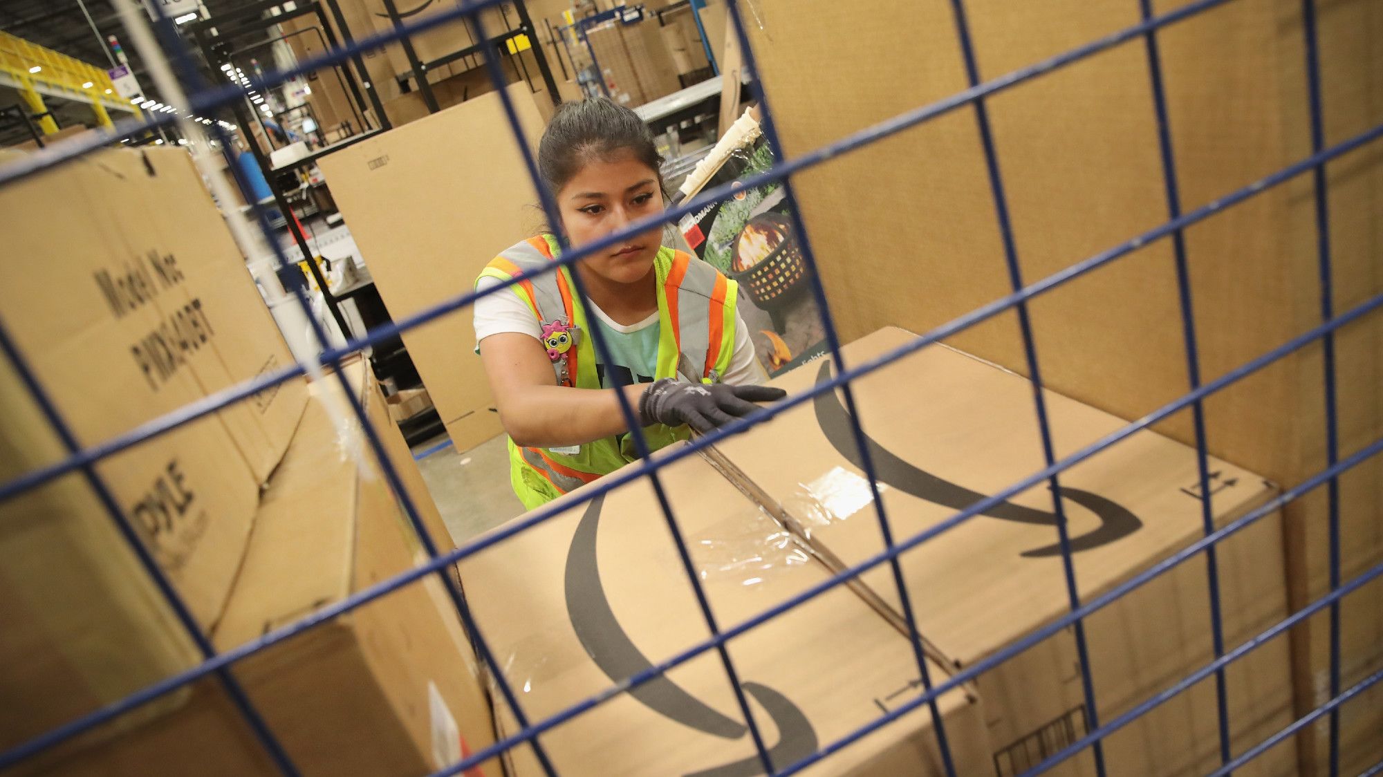 16 Secrets of Amazon Warehouse Employees Mental Floss