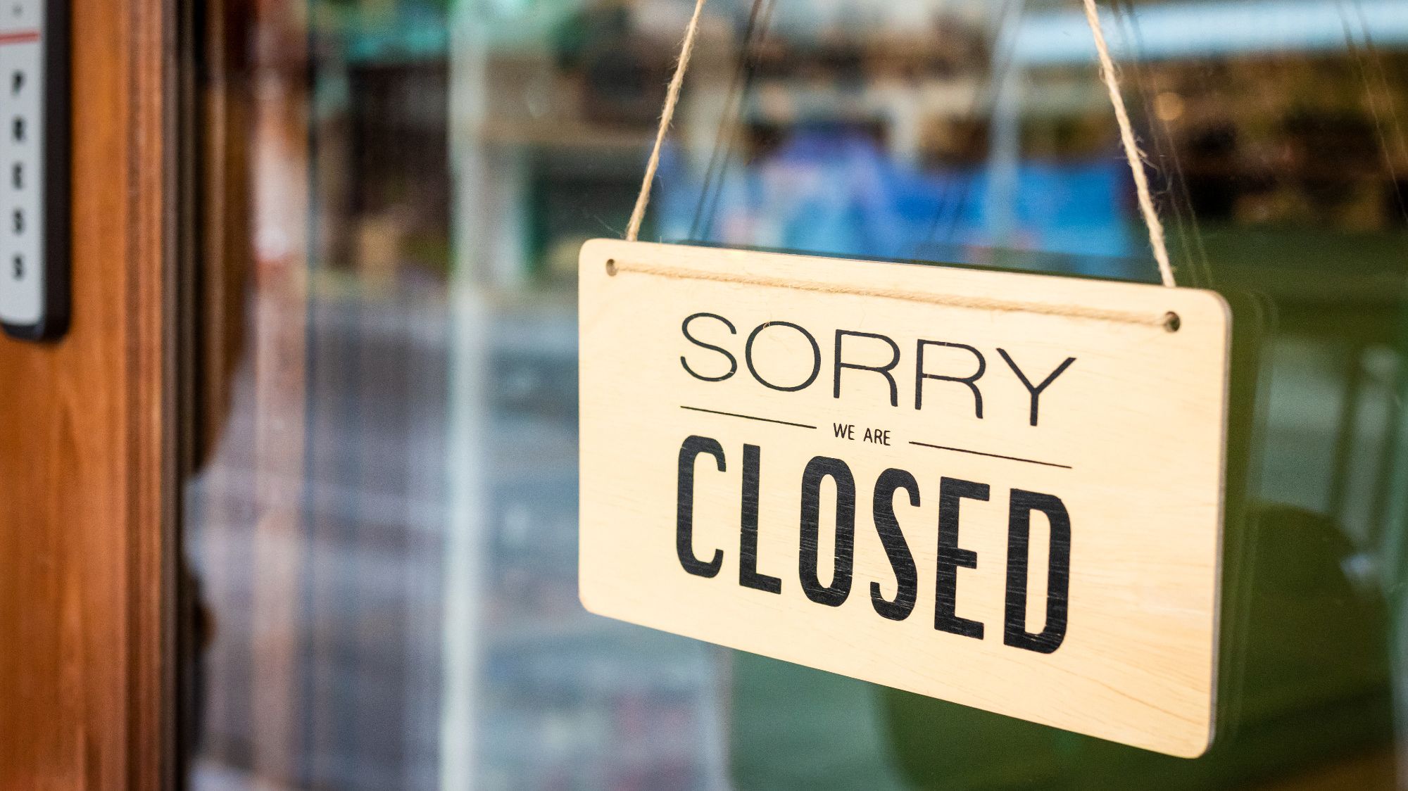 Why Are So Many Restaurants Closed on Mondays? Mental Floss