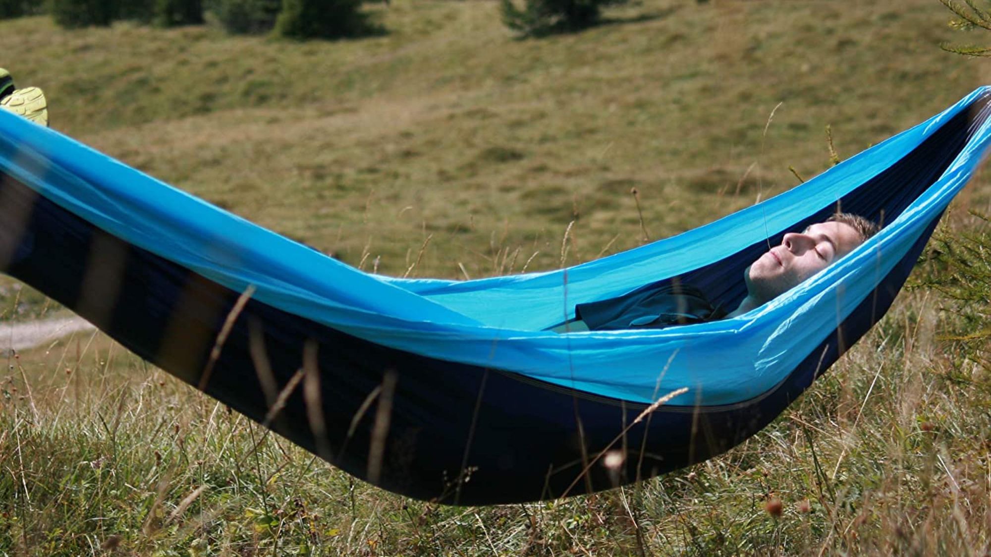 Create a Backyard Oasis With This Hammock | Mental Floss 