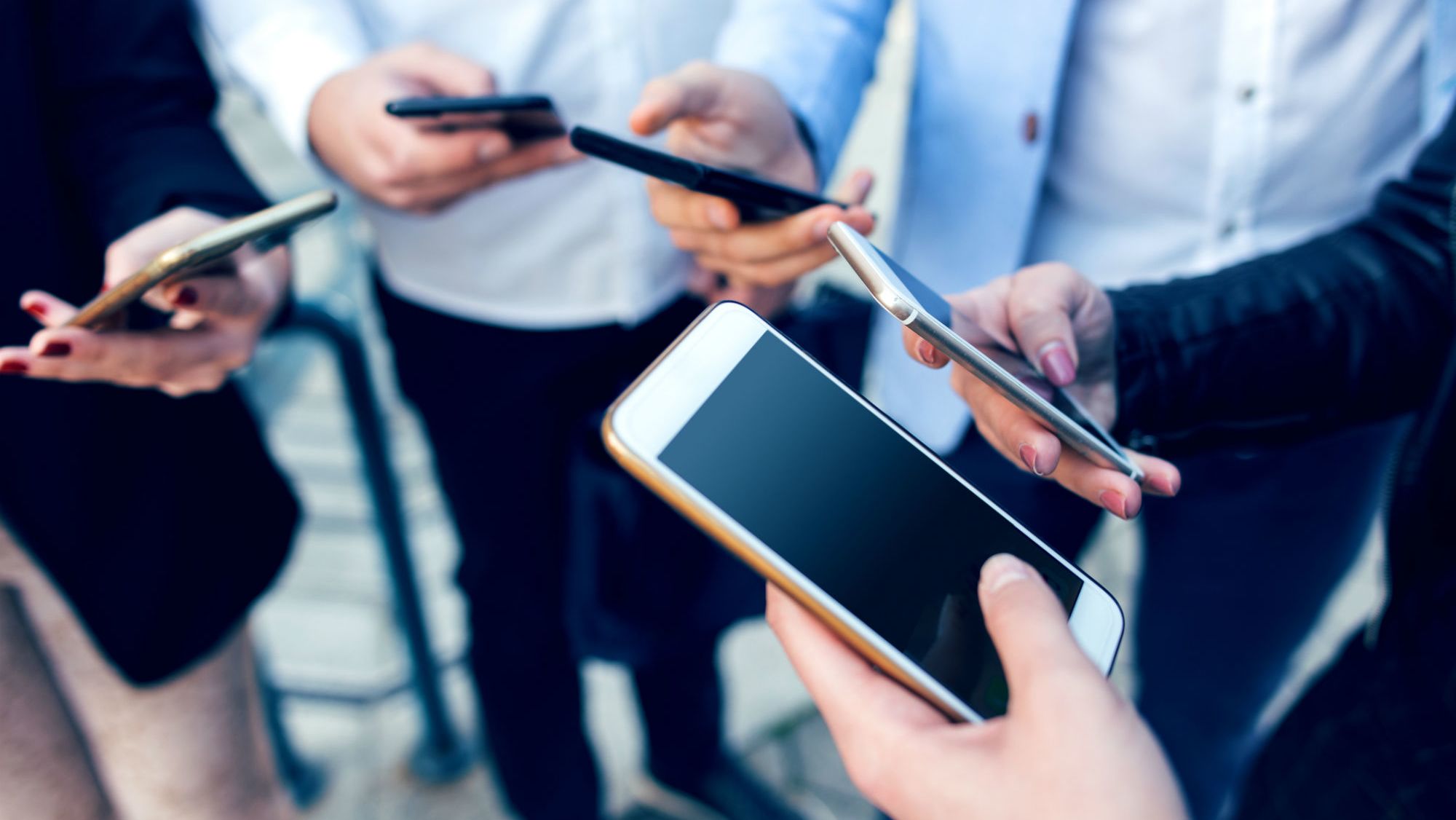 How To Get Past the iPhoneCrashing 'Death Emoji' Mental Floss