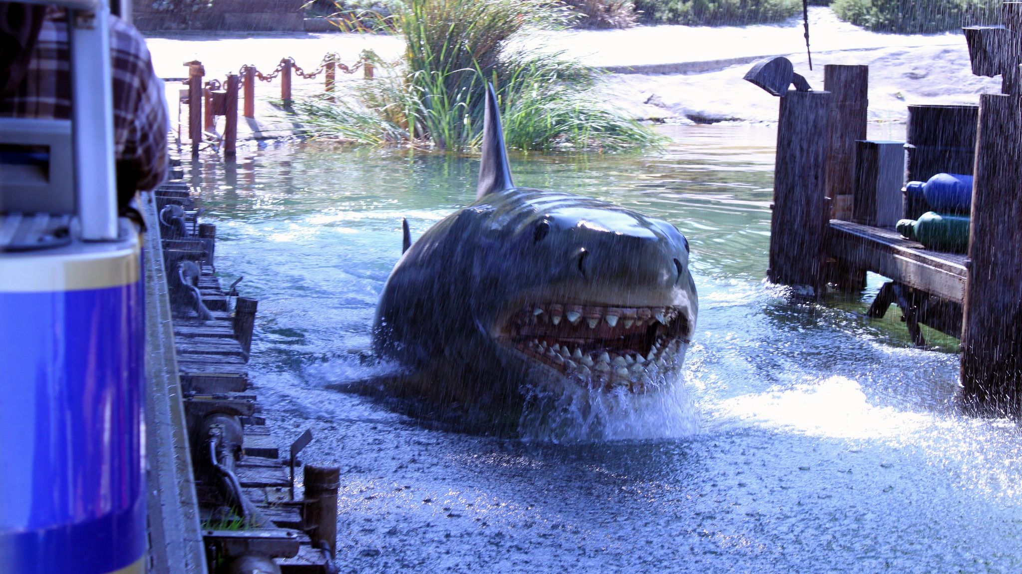 How Universal's Failed 'Jaws' Ride Terrorized (and Frustrated) Guests