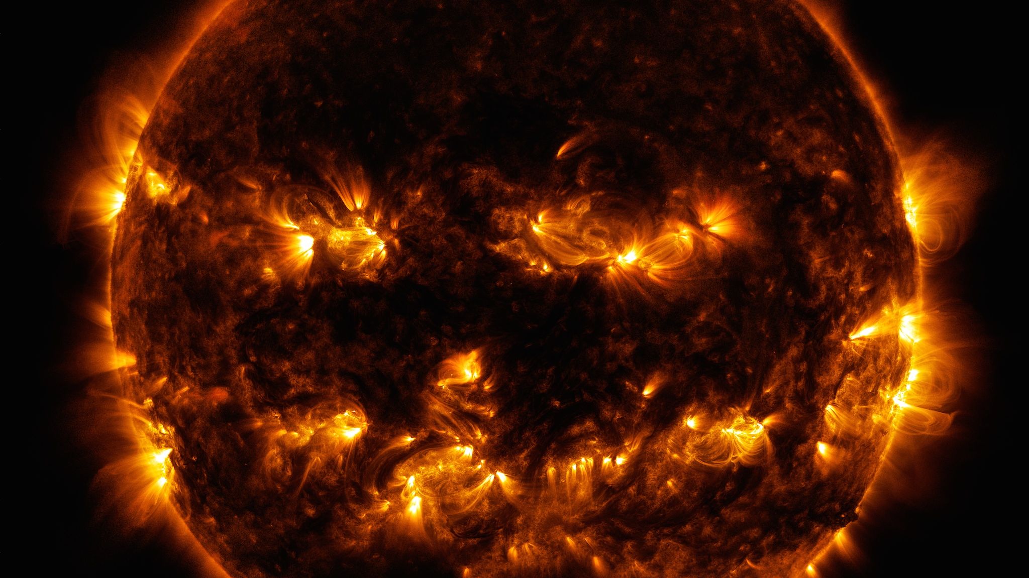 NASA's Photo of a Jack-O'-Lantern Sun Is Here to Remind You That Space Can Be Terrifying