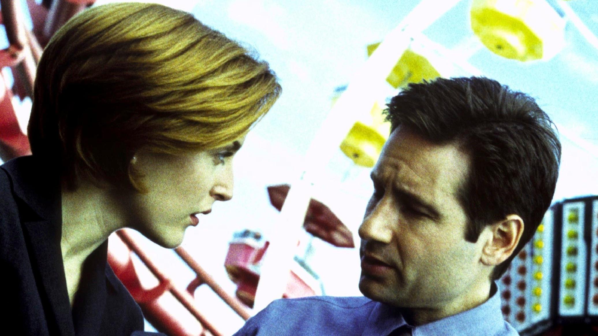 22 Truths About The X Files Mental Floss Cancelled or renewed for season 12 on fox? 22 truths about the x files mental floss