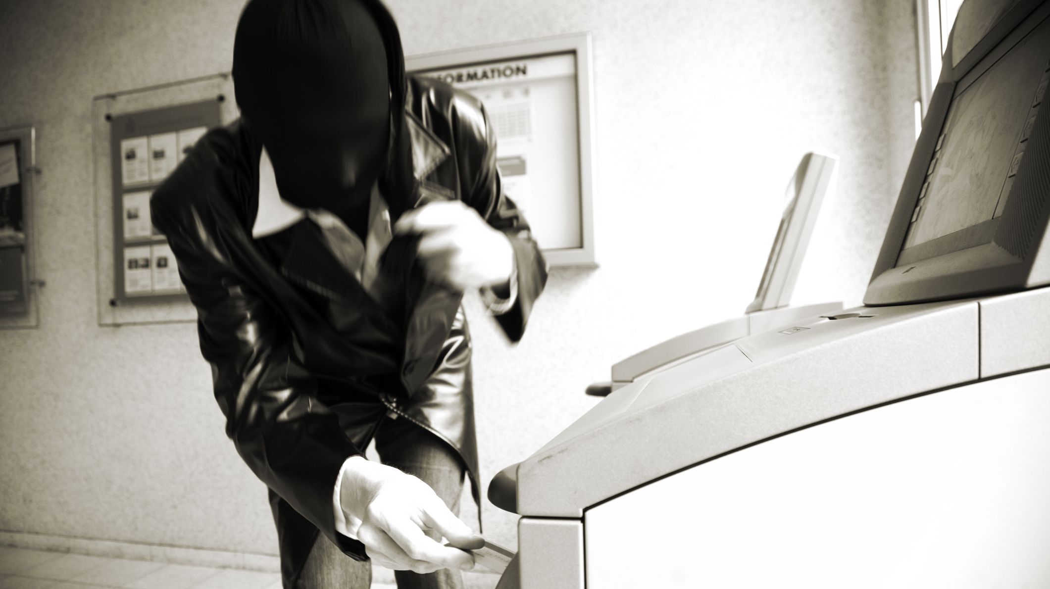 5 of History's Great Bank Robberies Mental Floss