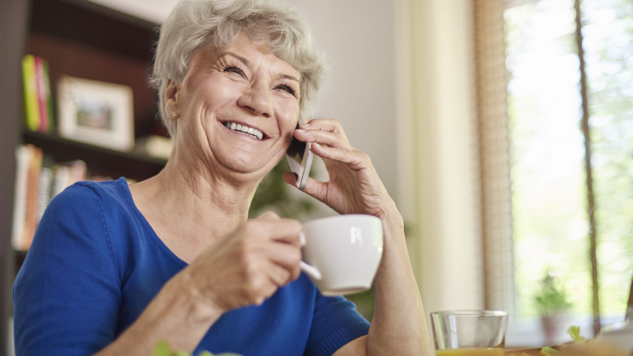 Teen and Friends Start Nonprofit to Give Lonely Seniors Phone Calls
